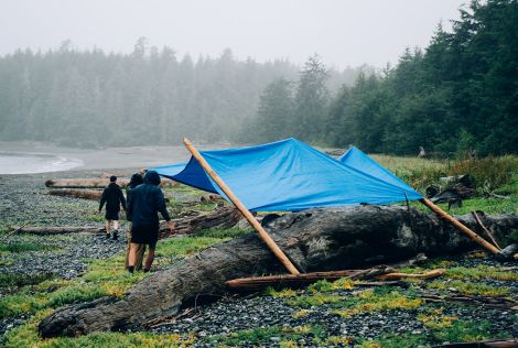 Creative Ways to Utilize Tarps Camping